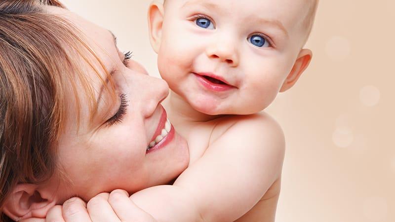 Режутся зубки у ребенка симптомы