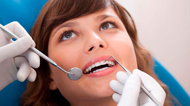 Чем снять зубную боль у беременной?