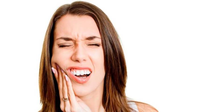 болит мертвый зуб под пломбой