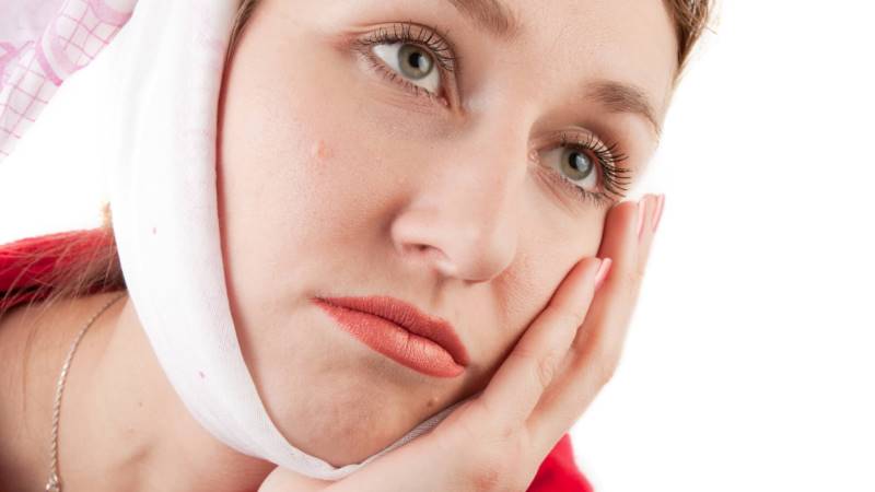 болит зуб мудрости при беременности что делать