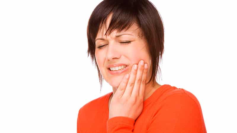 Как снизить чувствительность зубов