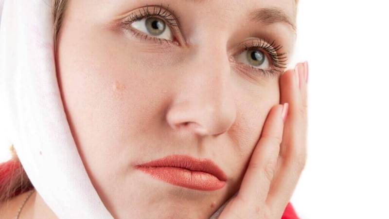 удаление зуба при флюсе