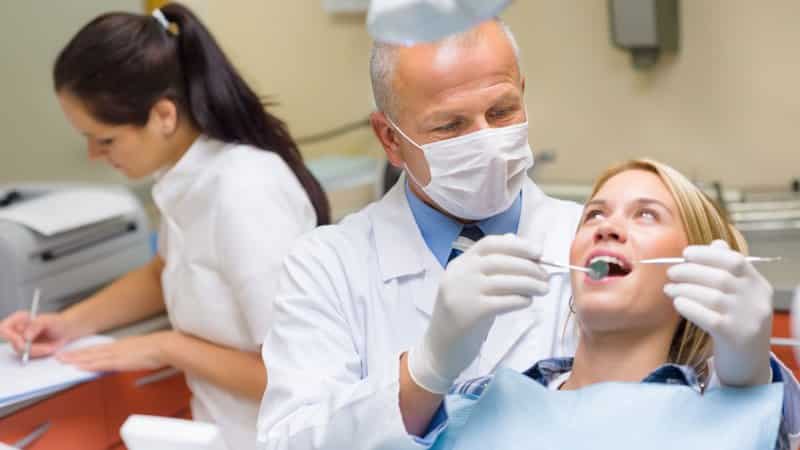 зубные имплантанты