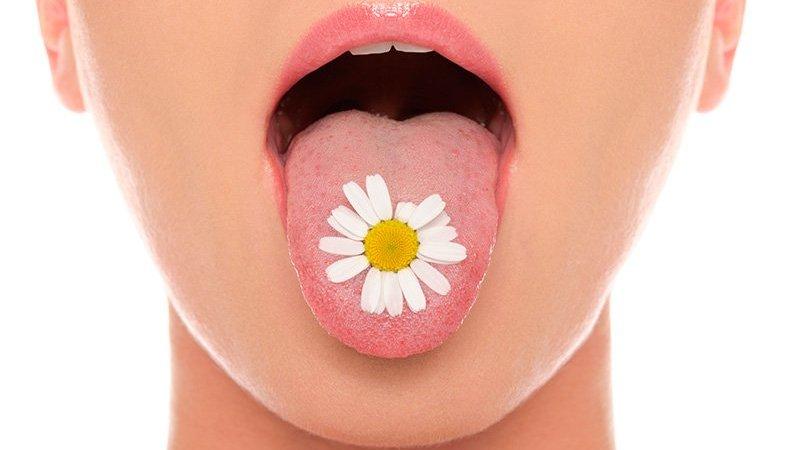 как правильно чистить язык