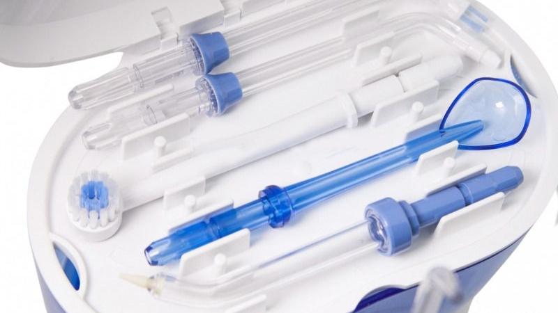 щетка для чистки языка