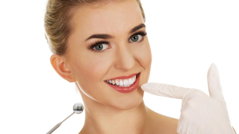 коронка из оксида циркония фото