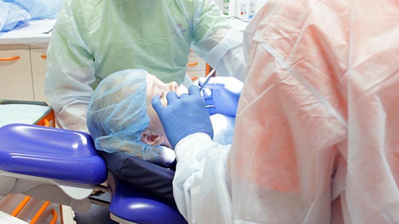 к чему зубы лечить во сне