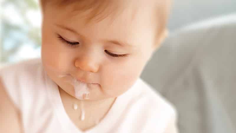 может ли быть рвота при прорезывании зубов у детей