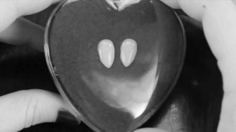 сделать вампирские клыки в домашних условиях