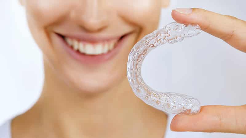 Капа для выравнивания зубов у взрослых