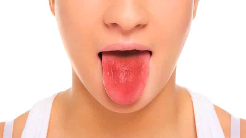 Зеленый налет на языке