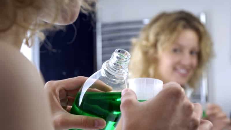 последствия имплантации зубов